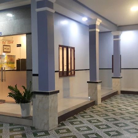 Motel Hoang Gia Long Khanh Buitenkant foto