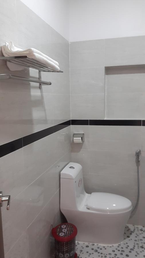 Motel Hoang Gia Long Khanh Buitenkant foto