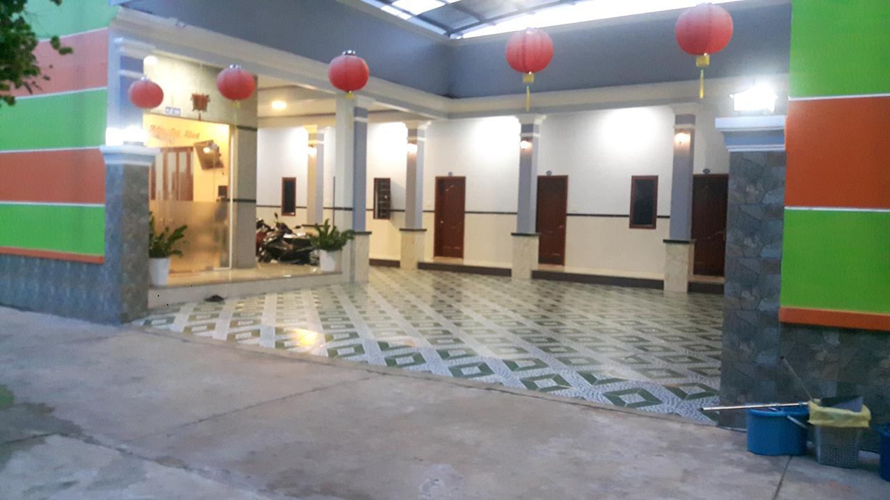 Motel Hoang Gia Long Khanh Buitenkant foto