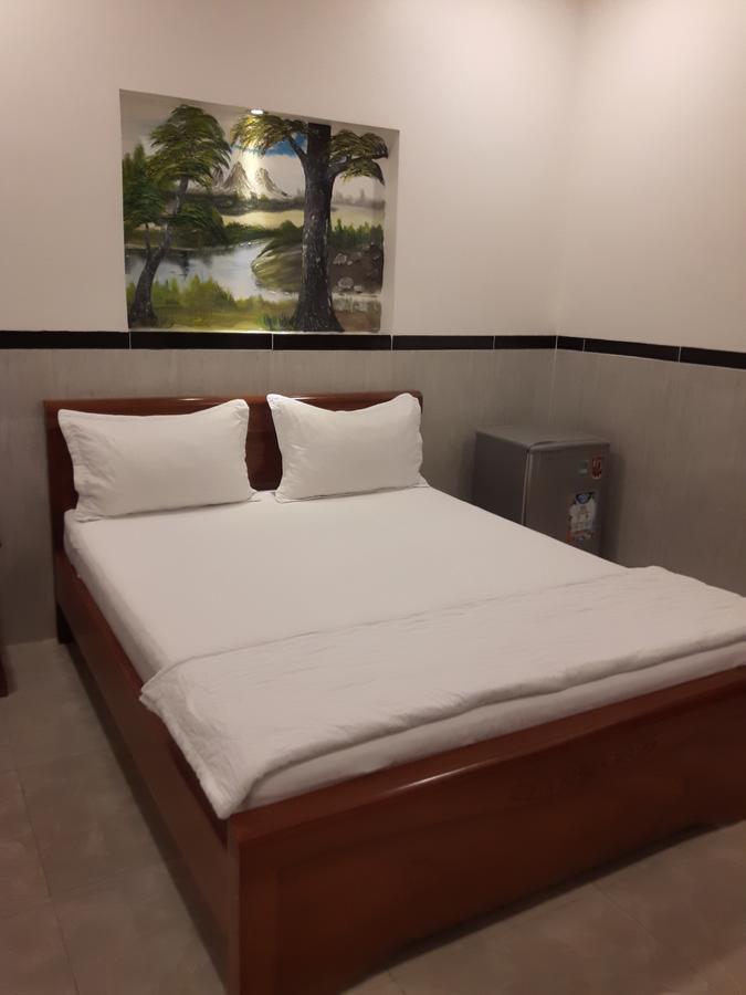 Motel Hoang Gia Long Khanh Buitenkant foto