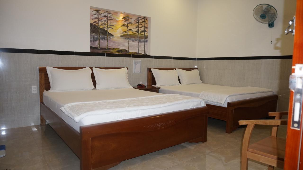 Motel Hoang Gia Long Khanh Buitenkant foto